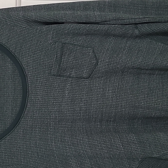 Splendid Green Round Neck Waffle Knit Flowy Hem Long Sleeve Thermal Top - Picture 4 of 7